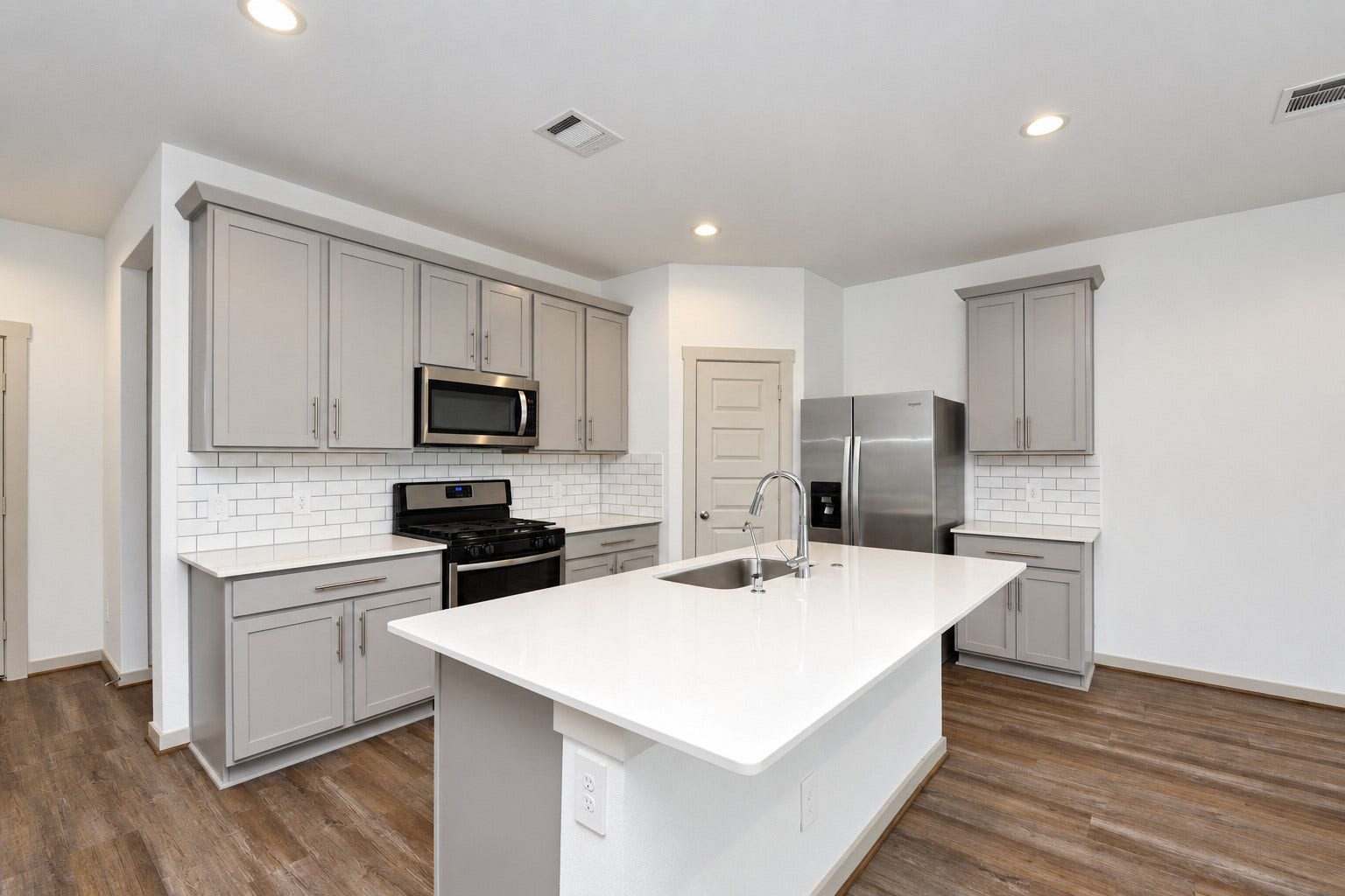 3514 Joshua Grove Lane, Missouri City, TX 77459 3514 Joshua Grove Lane, Missouri City, TX 77459