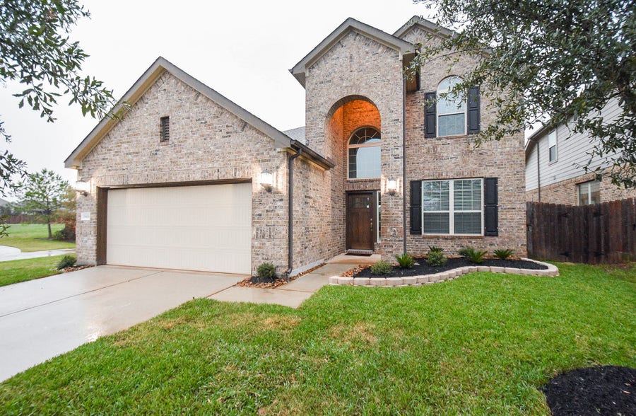 Property photo for 18618 Weeping Spring Drive, Cypress, TX