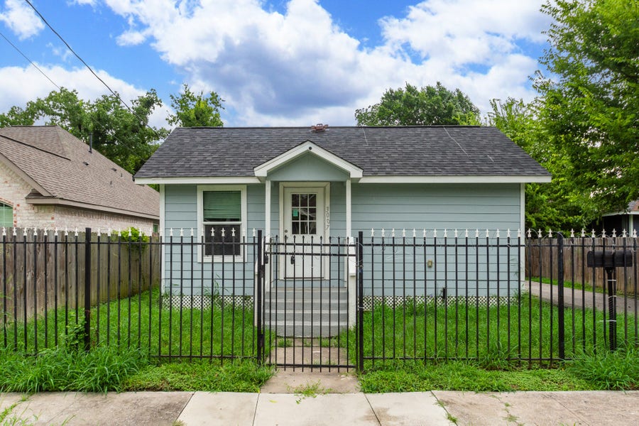 Property photo for 3007 Tuam Street, Houston, TX