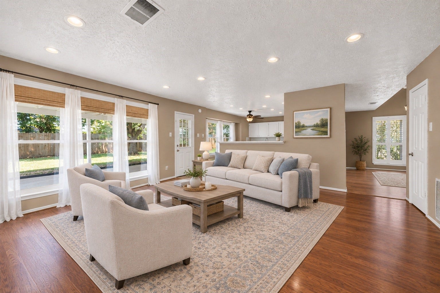 3507 Santa Rosa Lane, Sugar Land, TX 77478 Designed with an easy open layout, the space seamlessly connects to the nearby dining and outdoor entertainment areas so everyone stays connected.