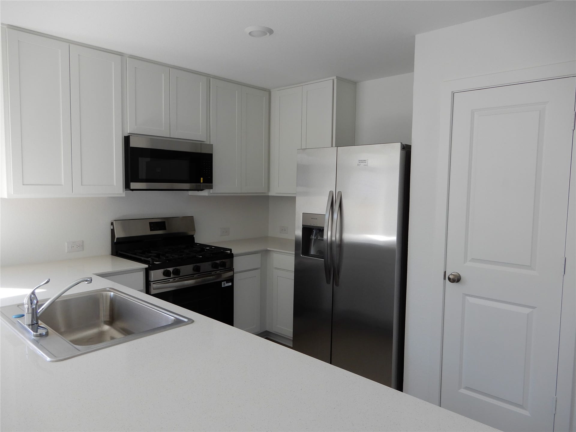31505 Olivella Drive, Huffman, TX 77336 31505 Olivella Drive, Huffman, TX 77336