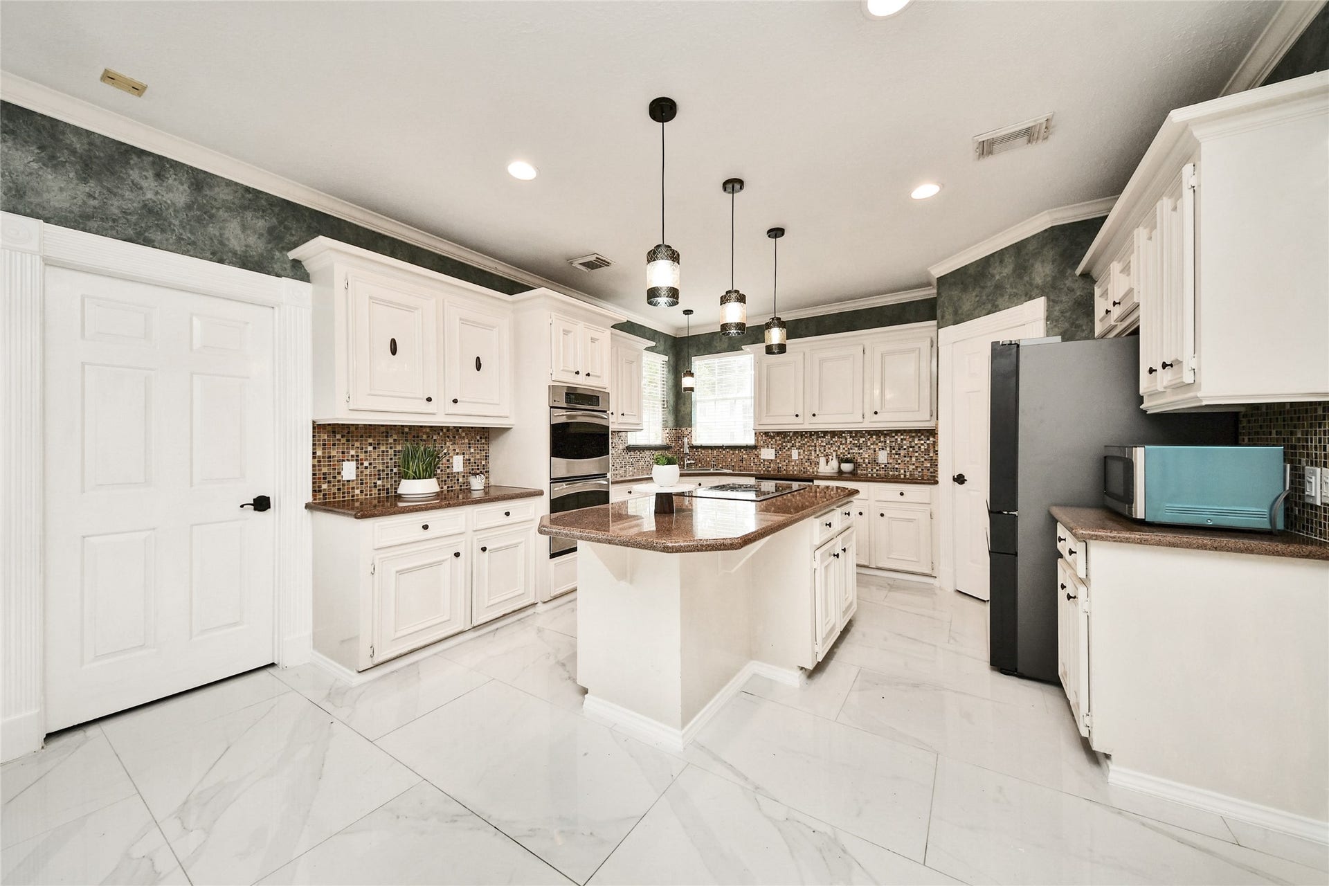 17311 Rothko Lane, Spring, TX 77379 17311 Rothko Lane, Spring, TX 77379