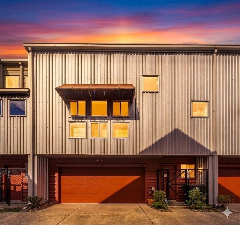 Property photo for 6130 Grand Boulevard, Houston, TX