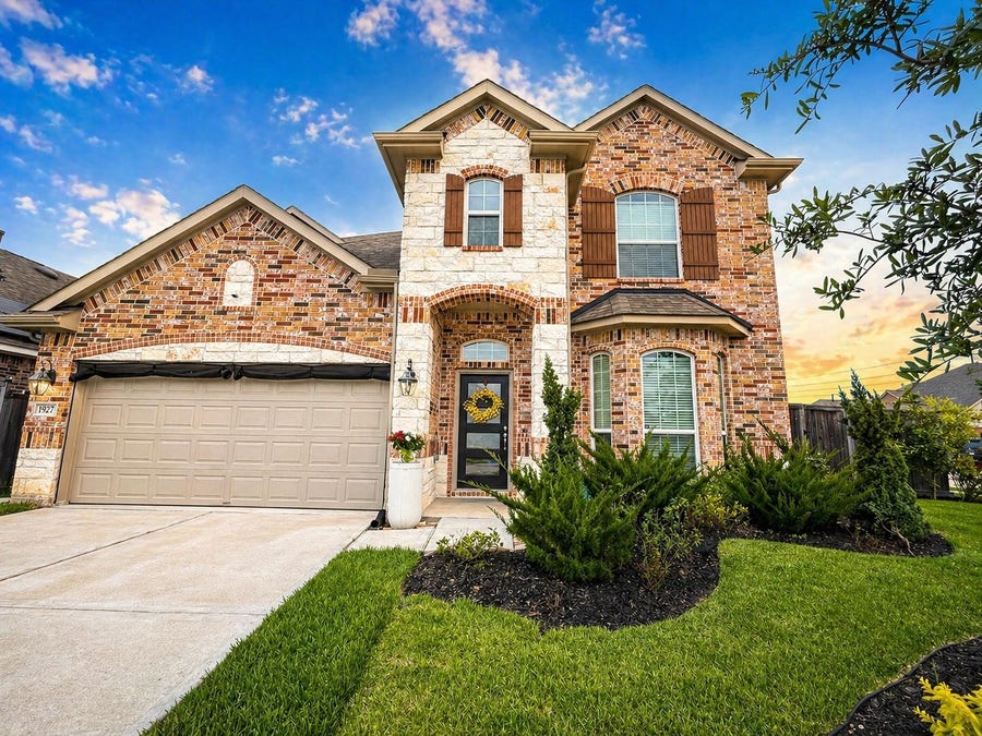 Property photo for 1927 Willow Rock Way, Brookshire, TX