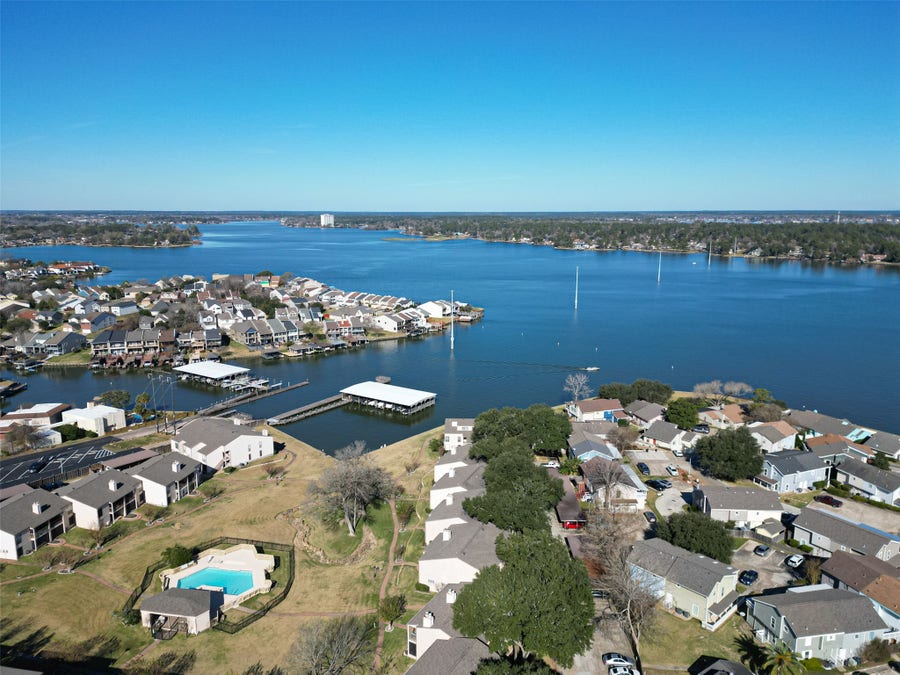 Property photo for 209 Lakeview Terrace, #D, Conroe, TX