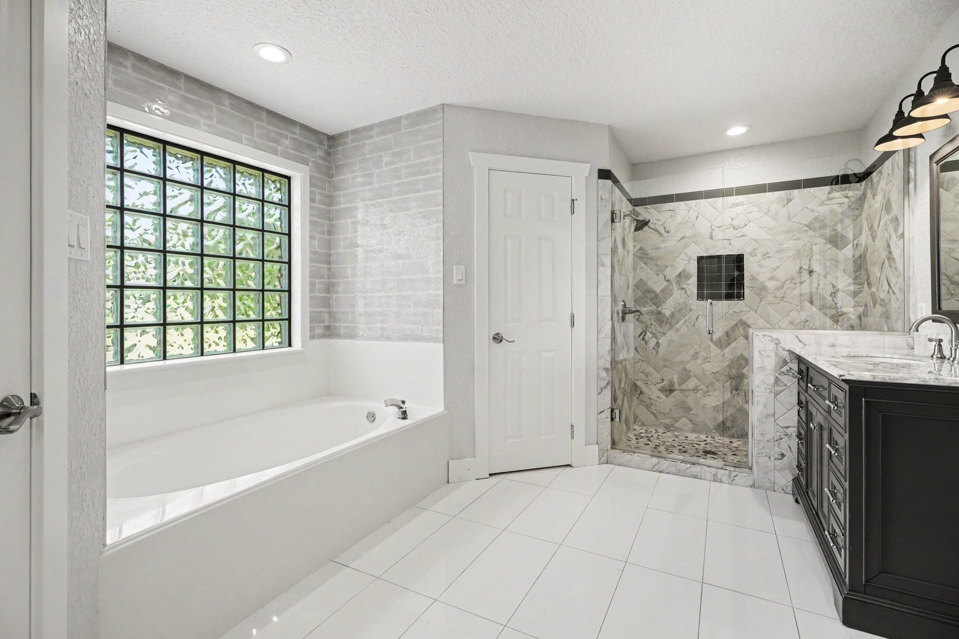 3320 Tower Road, Santa Fe, TX 77517 3320 Tower Road, Santa Fe, TX 77517