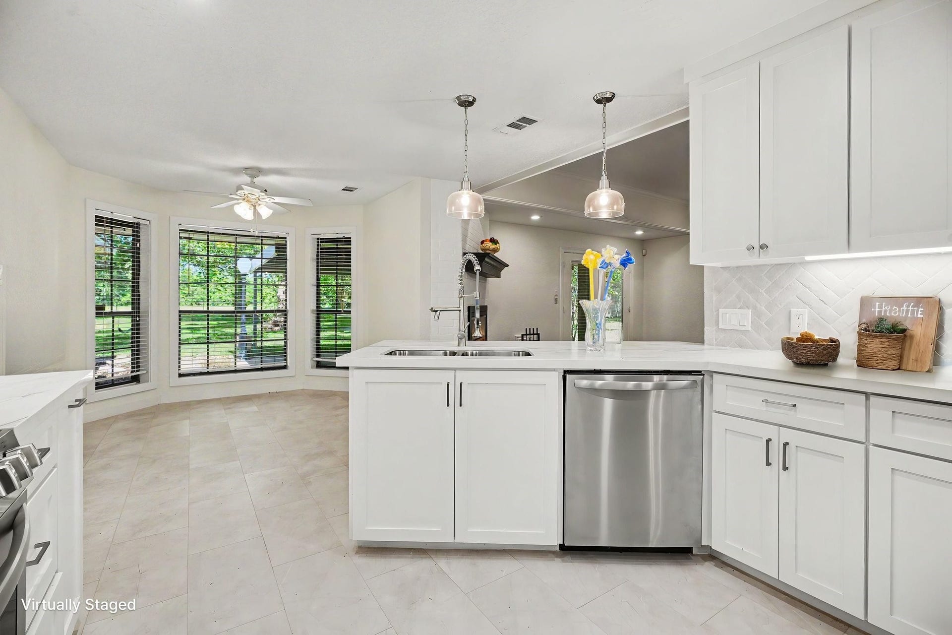 3320 Tower Road, Santa Fe, TX 77517 3320 Tower Road, Santa Fe, TX 77517
