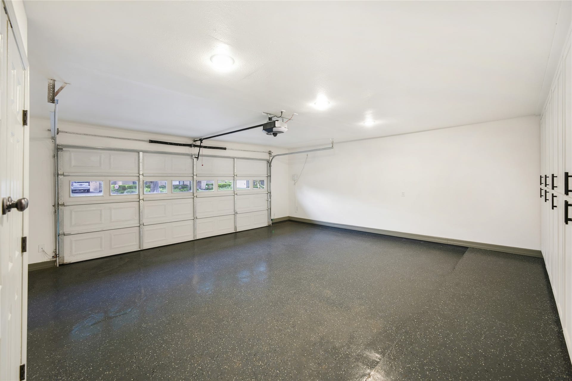 10011 Cliffwood Drive, Houston, TX 77035
