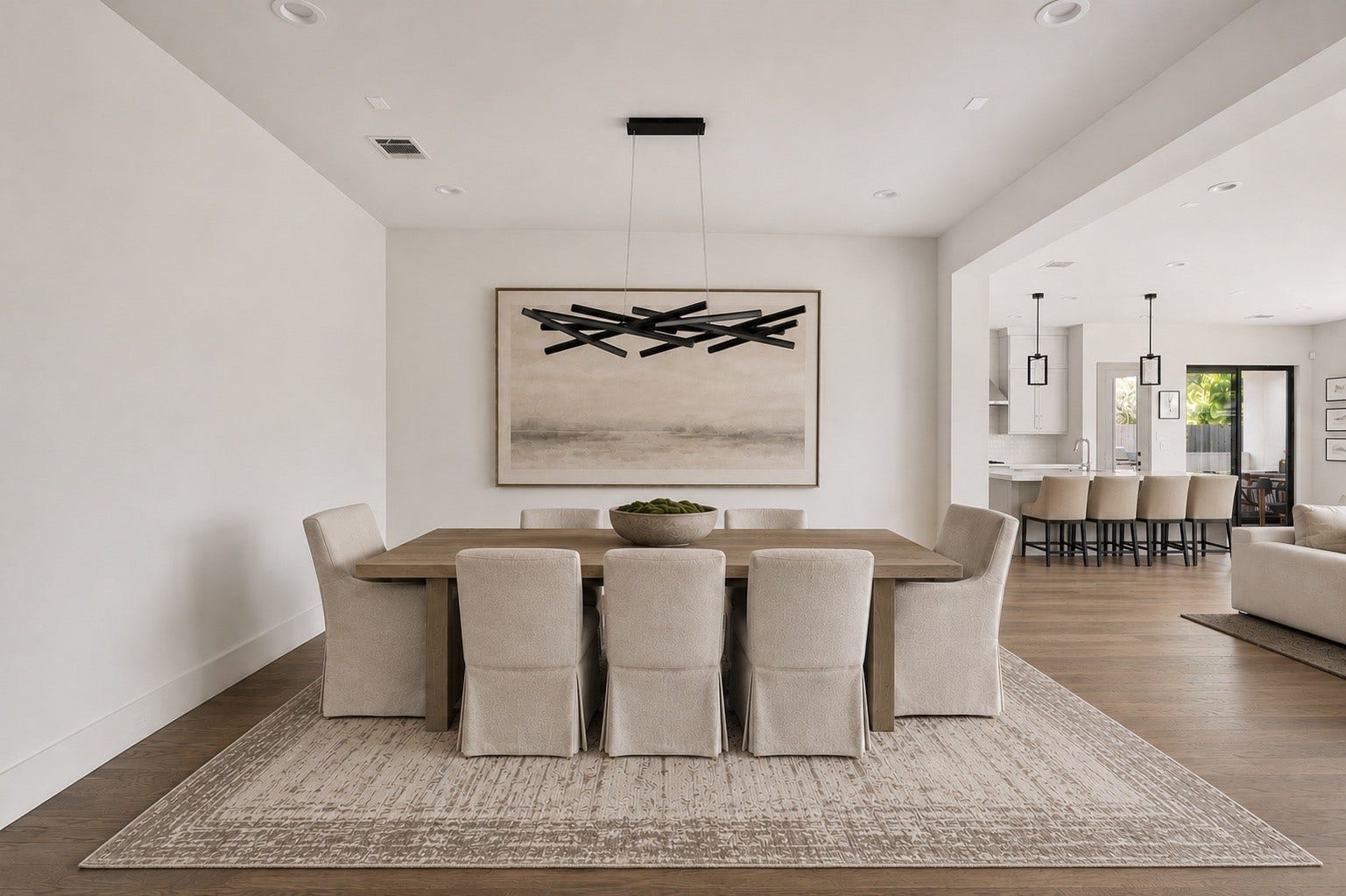 4638 Merwin Street, Houston, TX 77027 A dedicated dining room provides an elegant setting for everyday meals and special occasions.
