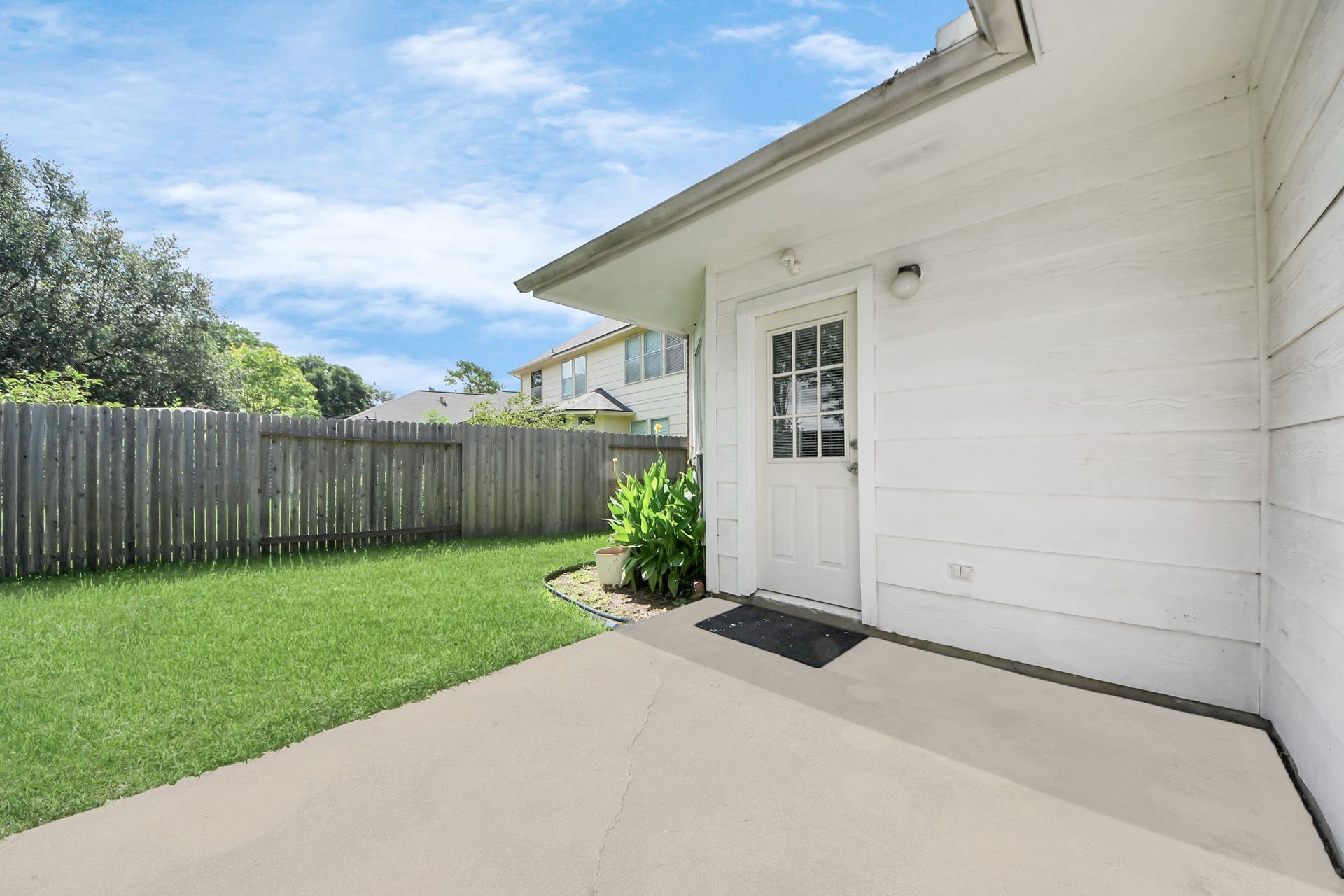 4615 Jaymar Drive, Sugar Land, TX 77479