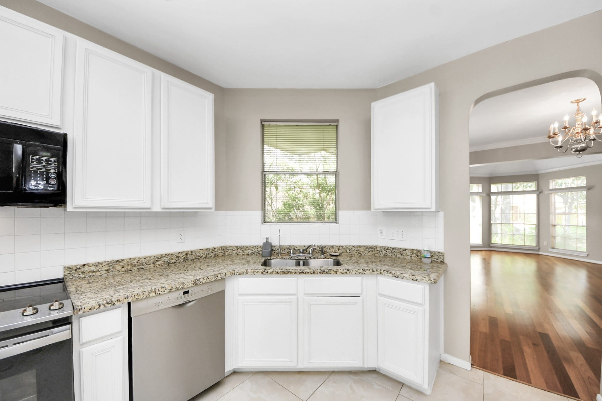 4615 Jaymar Drive, Sugar Land, TX 77479