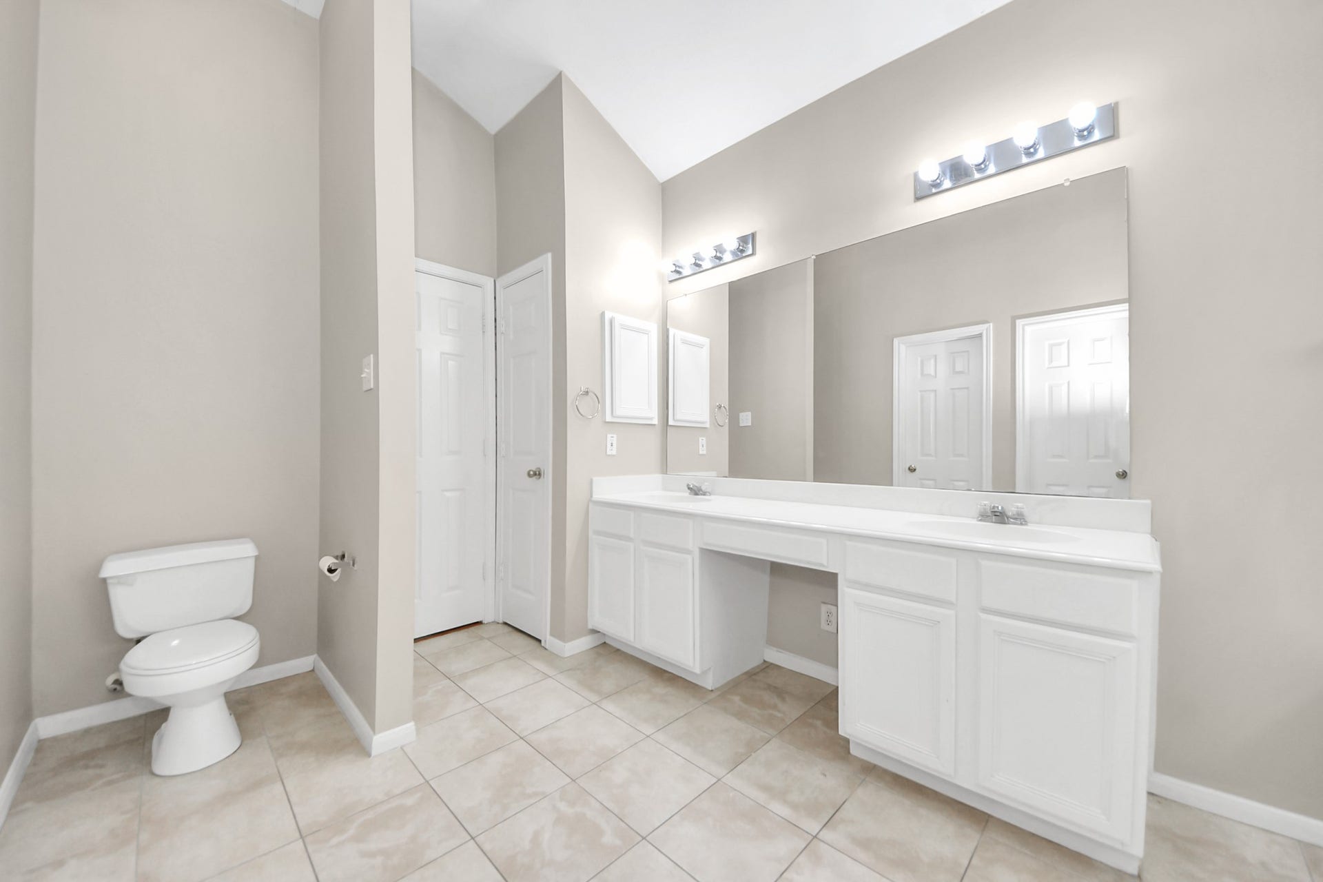 4615 Jaymar Drive, Sugar Land, TX 77479