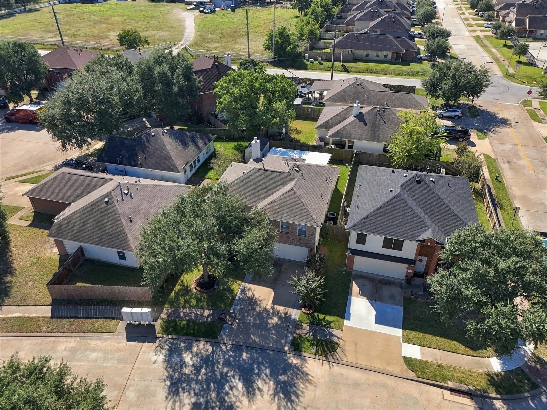 18931 Bonners Park Circle, Katy, TX 77449 18931 Bonners Park Circle, Katy, TX 77449