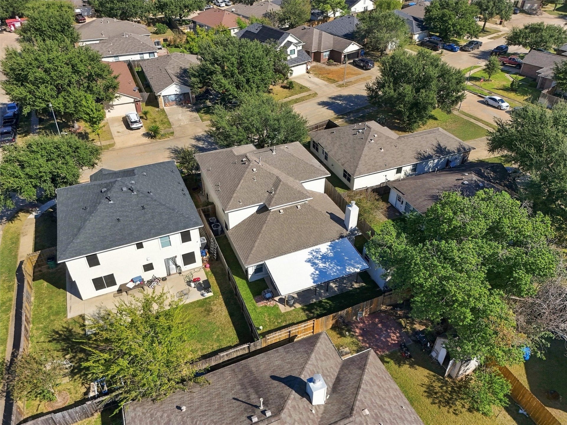 18931 Bonners Park Circle, Katy, TX 77449 18931 Bonners Park Circle, Katy, TX 77449