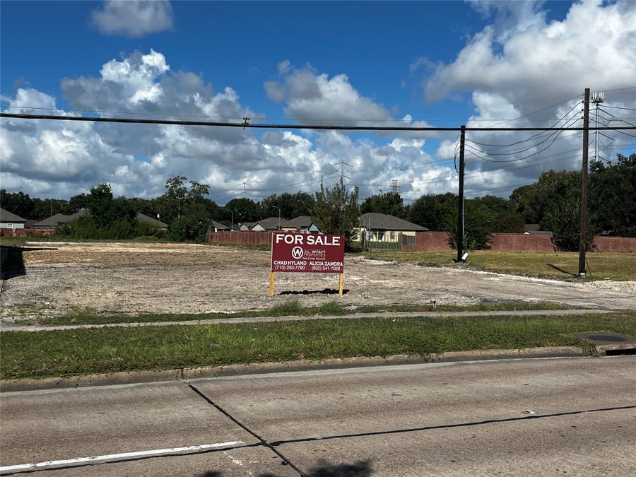 Property photo for 2310 Center Street, Deer Park, TX