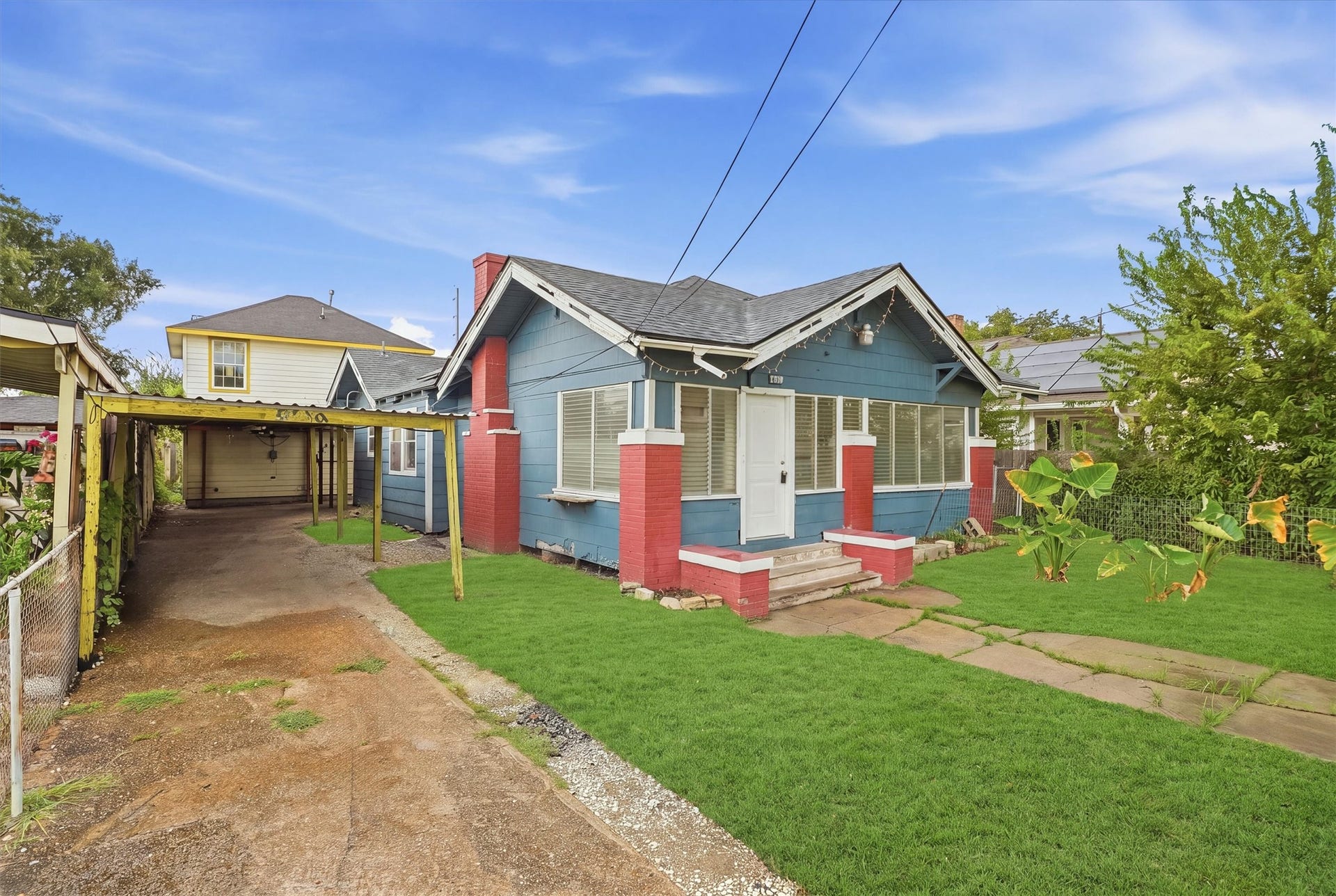 5709 Sherman Street, Houston, TX 77011 5709 Sherman Street, Houston, TX 77011