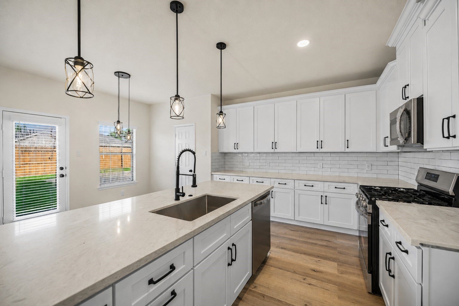 Gourmet Kitchen. New Cabinets, Countertops, and Appliances.
