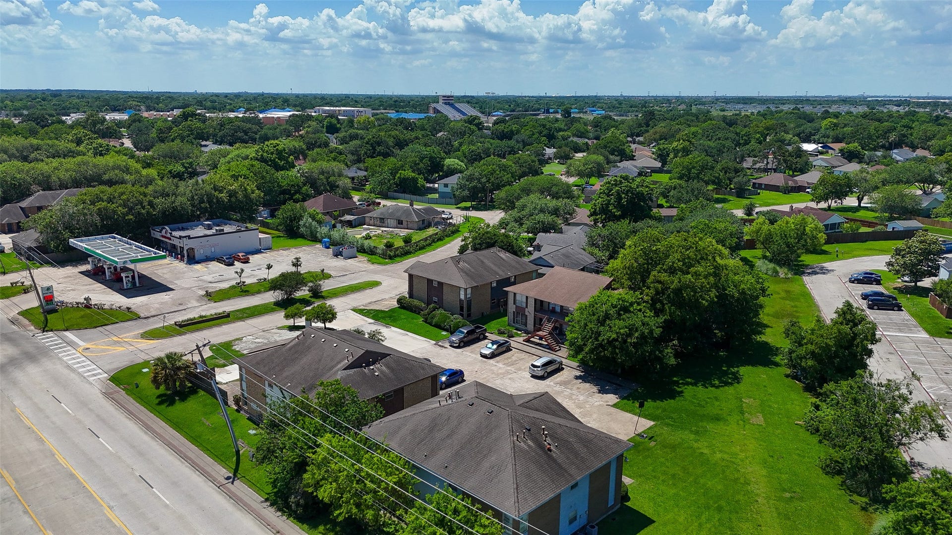 4021 Briar Hollow Drive, Dickinson, TX 77539 4021 Briar Hollow Drive, Dickinson, TX 77539