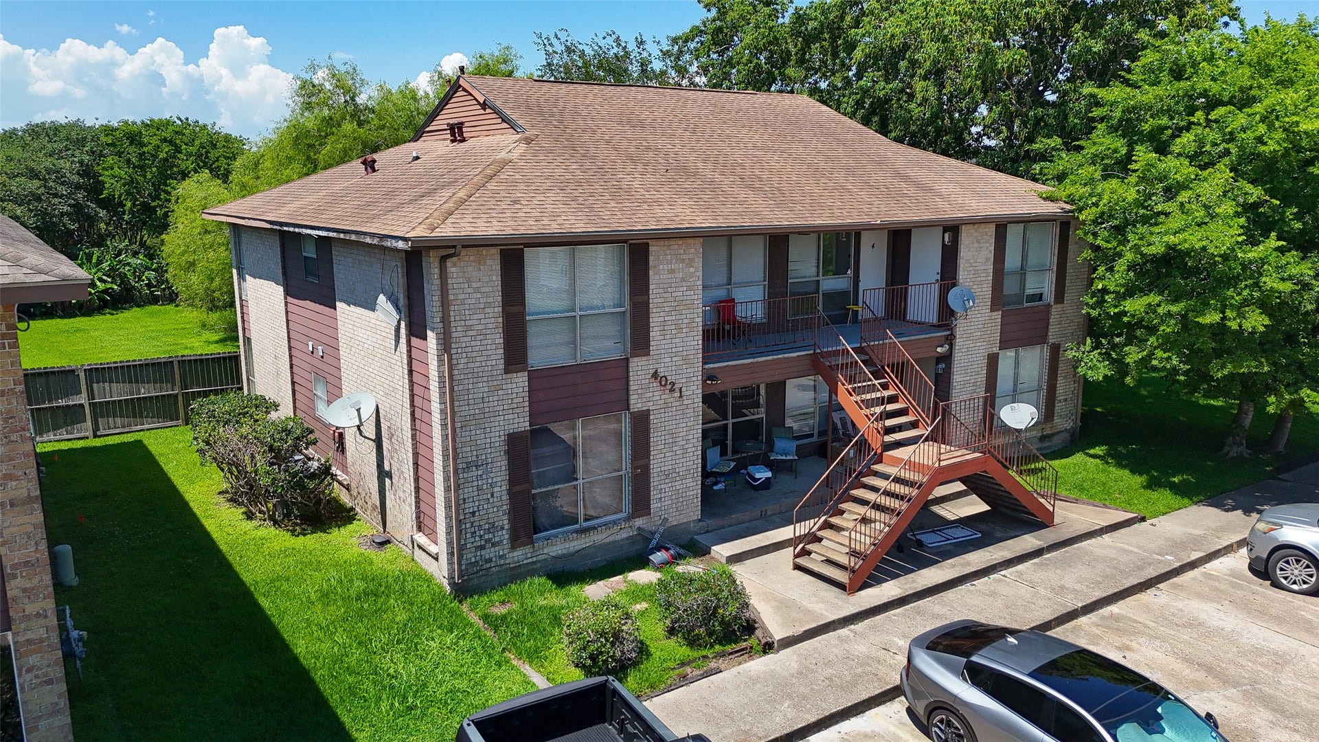 4021 Briar Hollow Drive, Dickinson, TX 77539 4021 Briar Hollow Drive, Dickinson, TX 77539