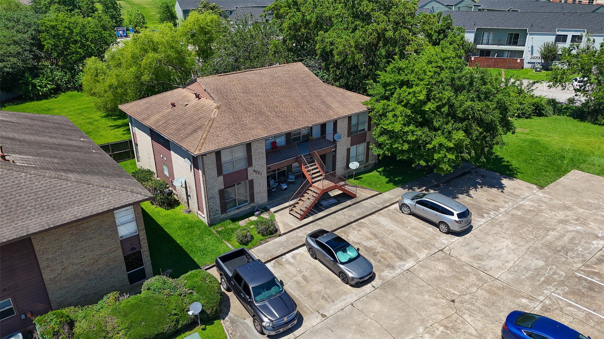 4021 Briar Hollow Drive, Dickinson, TX 77539 4021 Briar Hollow Drive, Dickinson, TX 77539