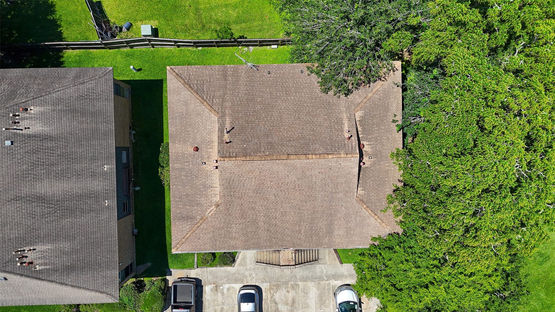 4021 Briar Hollow Drive, Dickinson, TX 77539 4021 Briar Hollow Drive, Dickinson, TX 77539