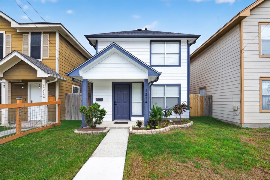 Property photo for 1214 Cleveland Street, Houston, TX