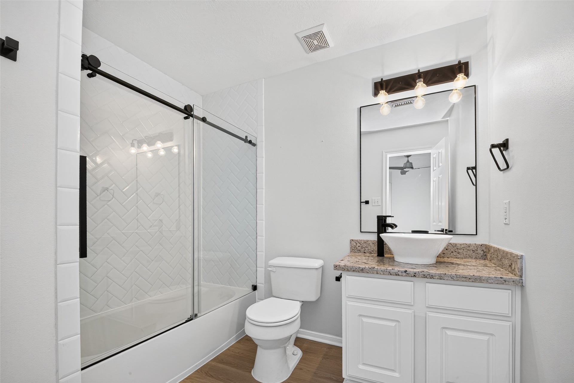 1214 Cleveland Street, Houston, TX 77019