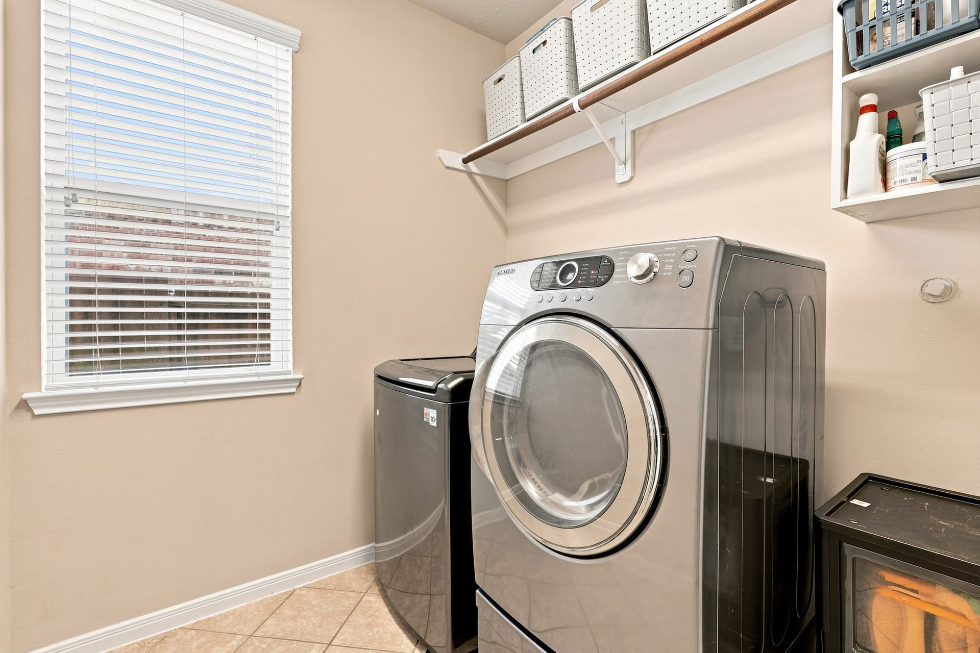 13107 Silhouette Bay Court, Pearland, TX 77584 13107 Silhouette Bay Court, Pearland, TX 77584