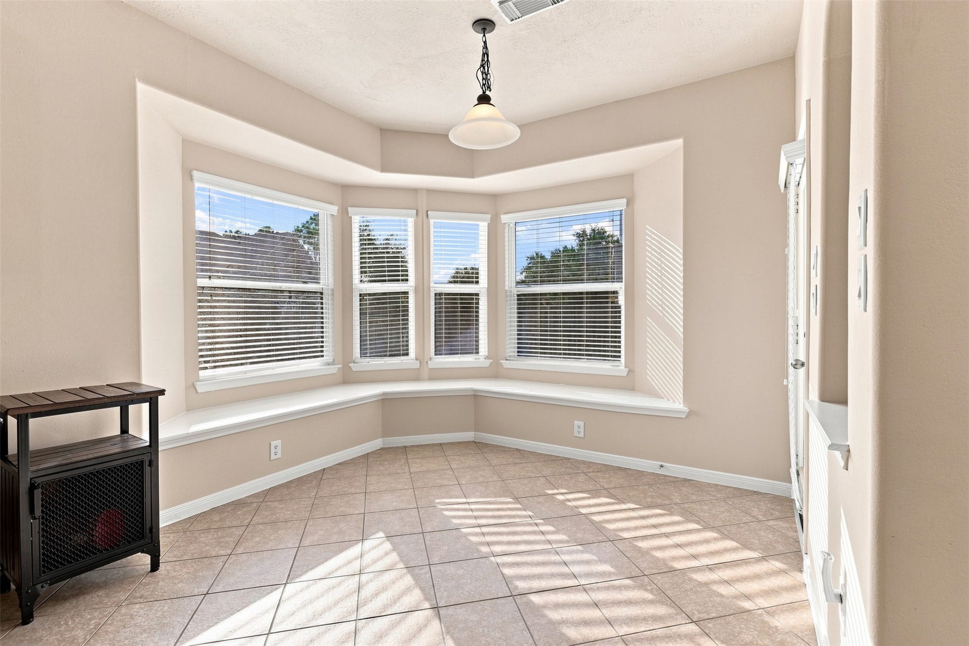 13107 Silhouette Bay Court, Pearland, TX 77584 13107 Silhouette Bay Court, Pearland, TX 77584
