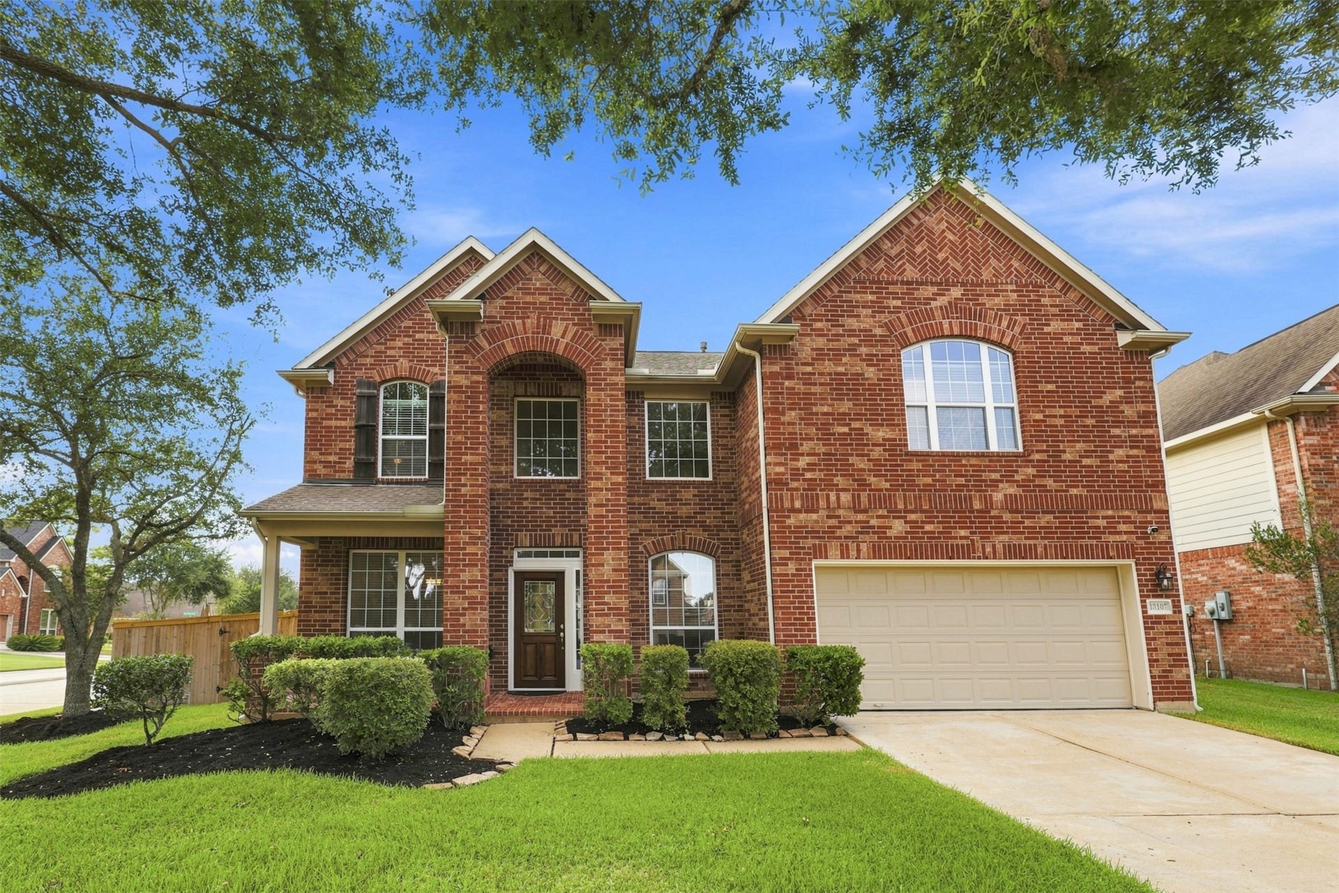 13107 Silhouette Bay Court, Pearland, TX 77584 13107 Silhouette Bay Court, Pearland, TX 77584