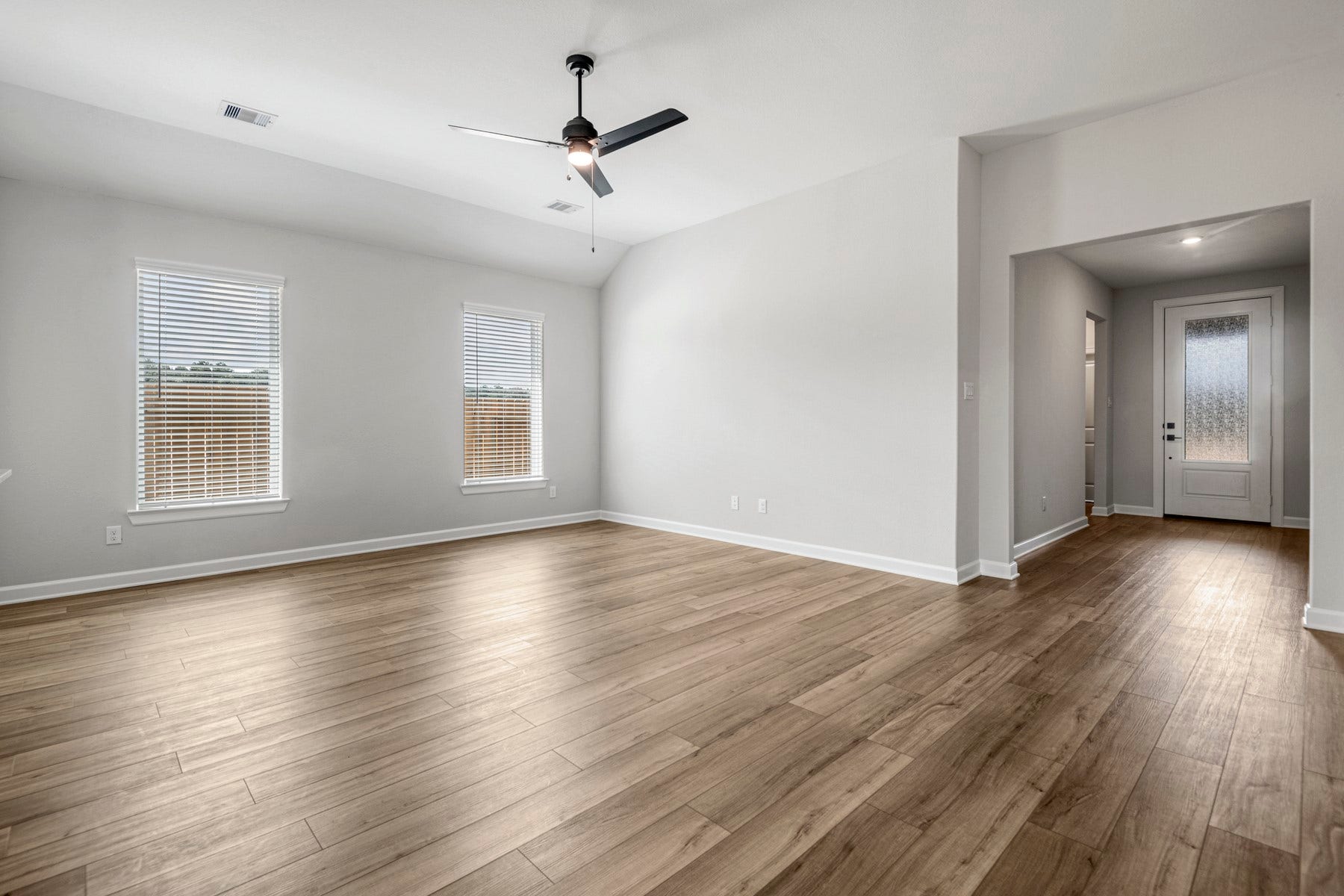15683 Honey Cove Drive, Conroe, TX 77303 15683 Honey Cove Drive, Conroe, TX 77303