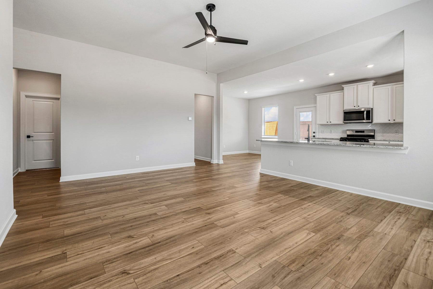 15683 Honey Cove Drive, Conroe, TX 77303 15683 Honey Cove Drive, Conroe, TX 77303