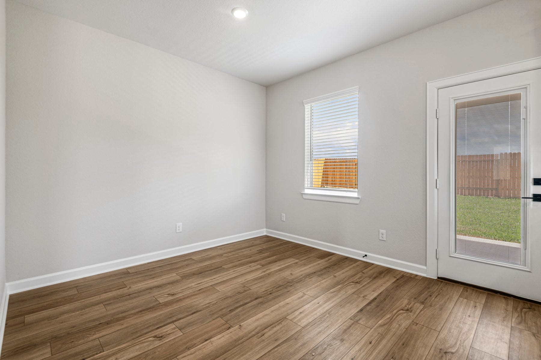 15683 Honey Cove Drive, Conroe, TX 77303 15683 Honey Cove Drive, Conroe, TX 77303