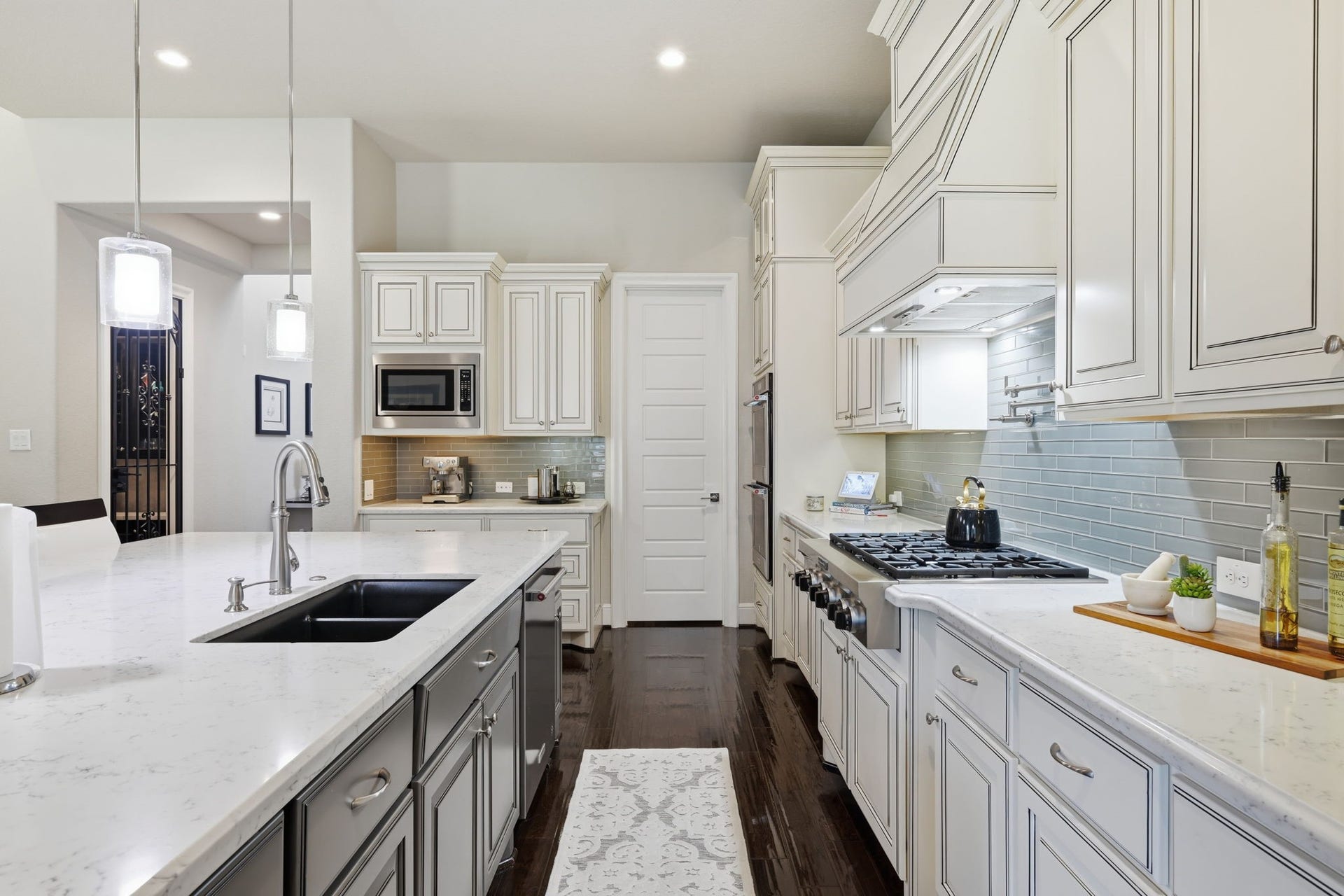 4043 Woodland Meadow Drive, Spring, TX 77386 4043 Woodland Meadow Drive, Spring, TX 77386