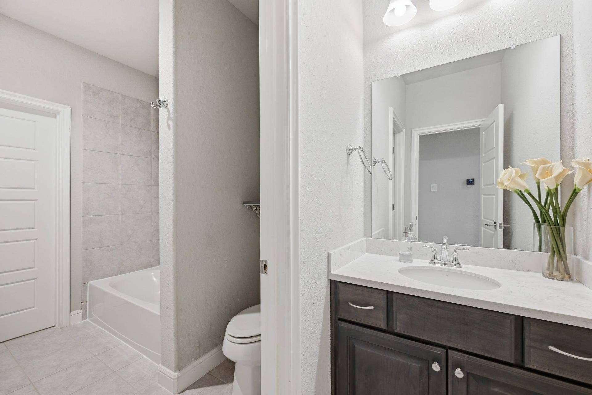 4043 Woodland Meadow Drive, Spring, TX 77386 4043 Woodland Meadow Drive, Spring, TX 77386