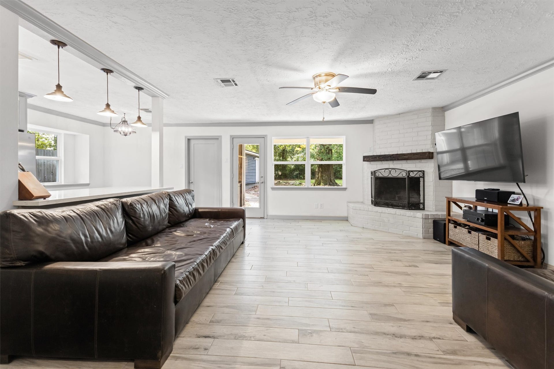 3415 Rustling Pines Street, Spring, TX 77380 3415 Rustling Pines Street, Spring, TX 77380