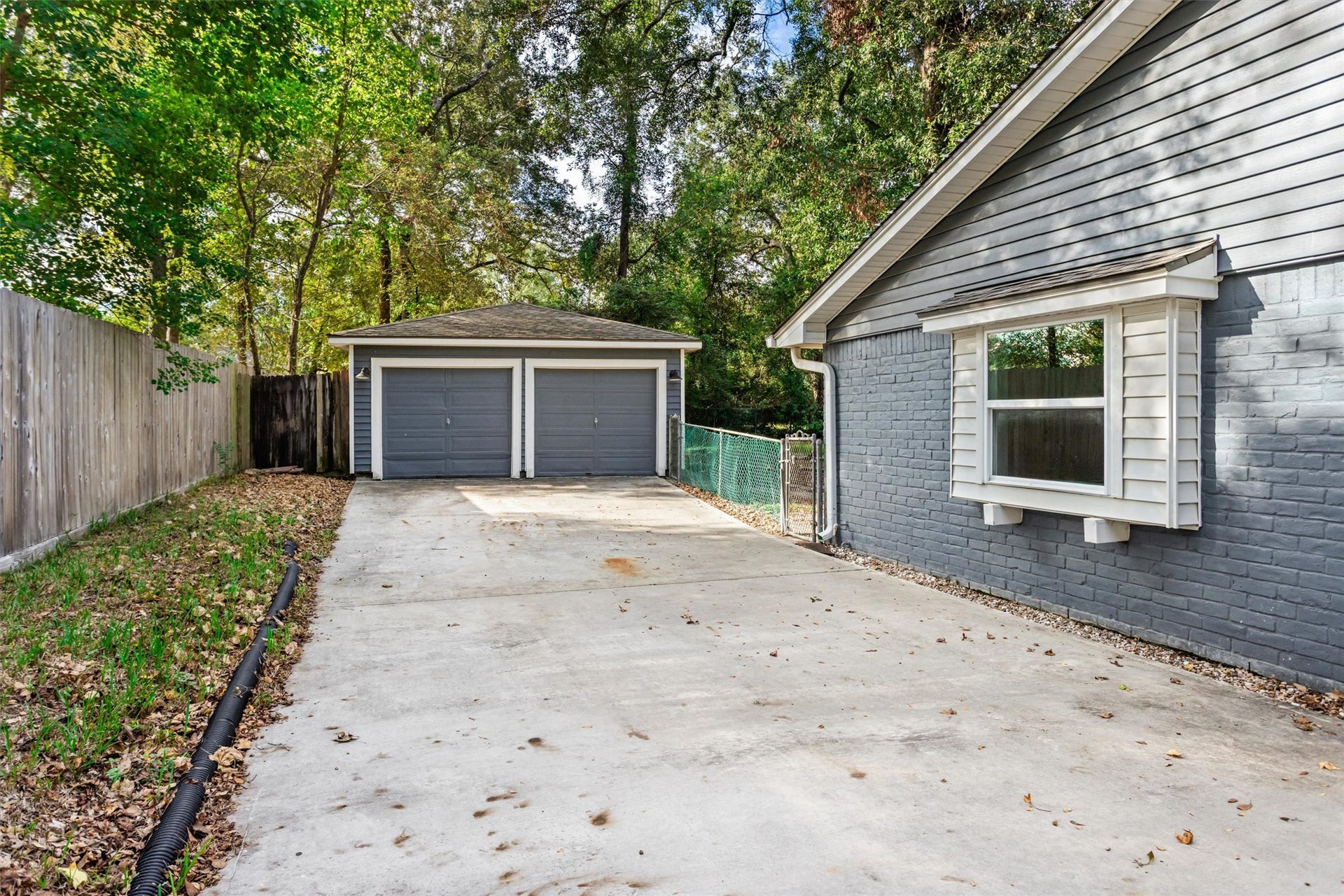 3415 Rustling Pines Street, Spring, TX 77380 3415 Rustling Pines Street, Spring, TX 77380