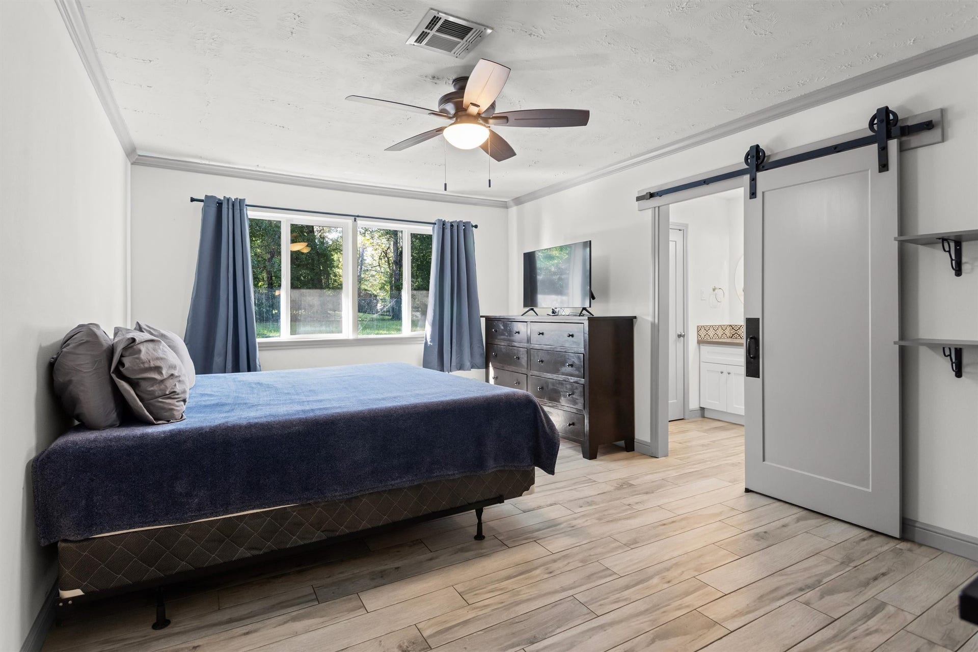 3415 Rustling Pines Street, Spring, TX 77380 3415 Rustling Pines Street, Spring, TX 77380