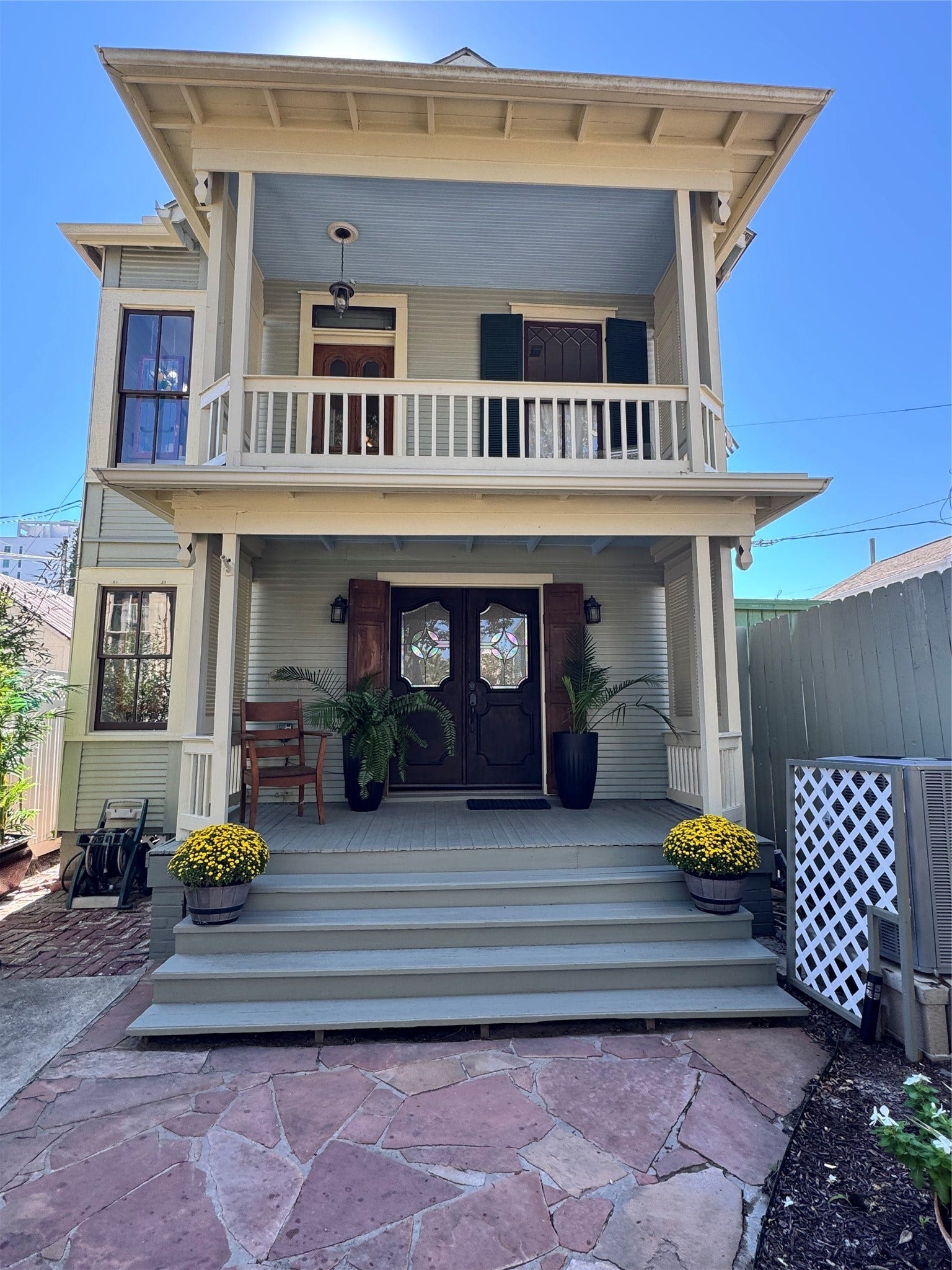 611 Church Street Street, Galveston, TX 77550 611 Church Street Street, Galveston, TX 77550