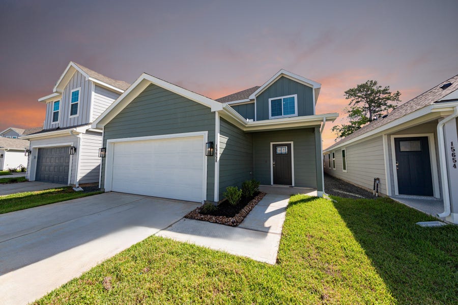 Property photo for 15658 Coneflower Hills Drive, Houston, TX