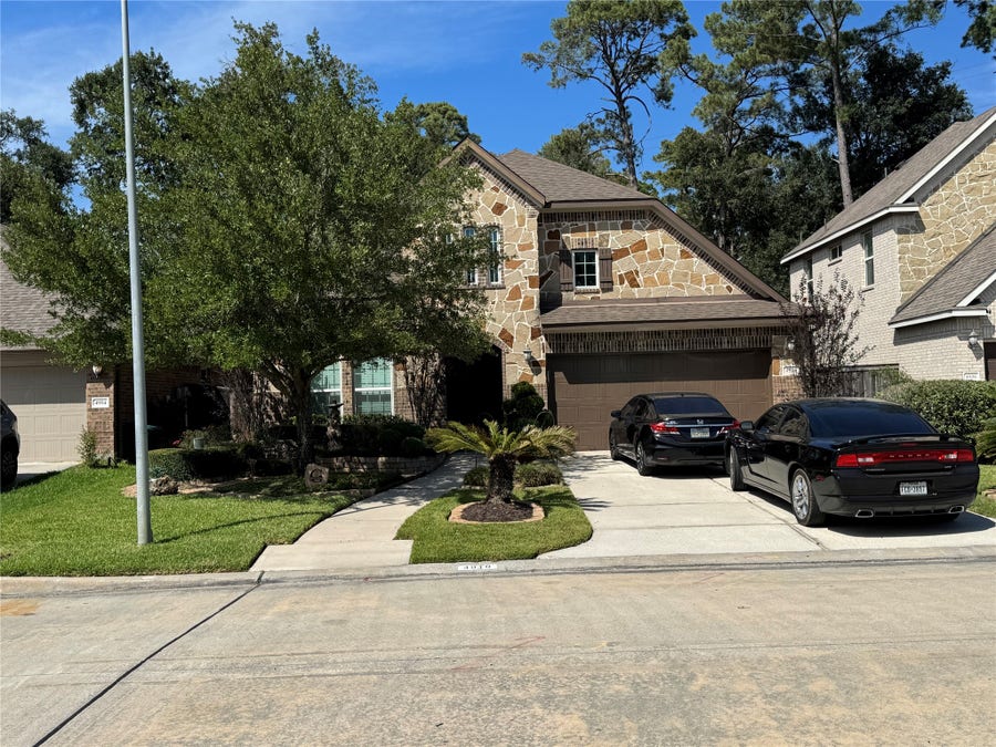 Property photo for 4910 Woodbury Mill Drive, Spring, TX