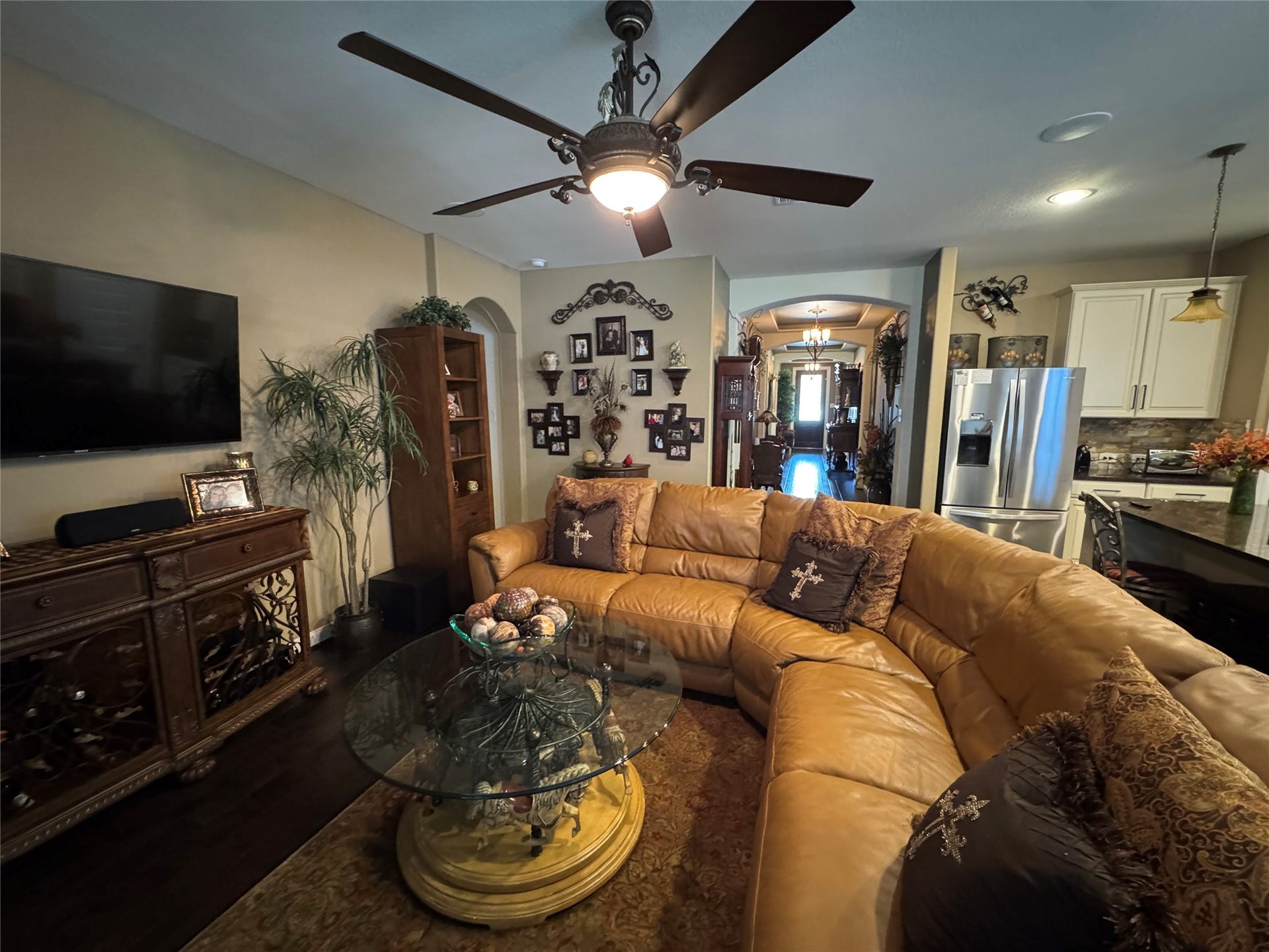 4910 Woodbury Mill Drive, Spring, TX 77389 Den handles large furniture.
