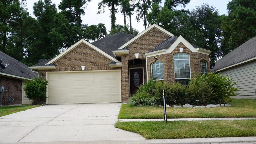 Property photo for 11135 Pembroke Ridge Drive, Houston, TX