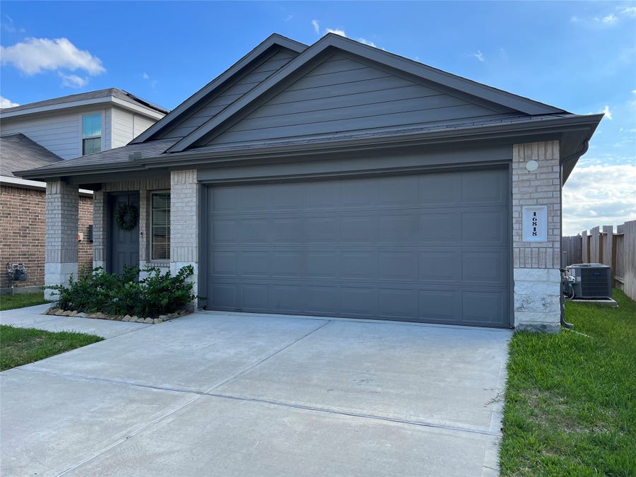 Property photo for 16818 Short Pines Drive, Conroe, TX