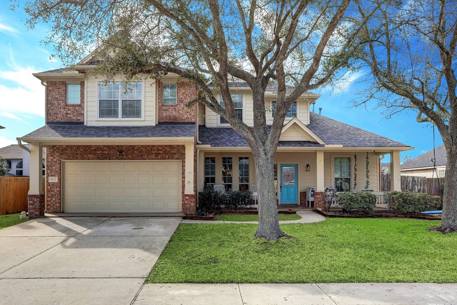 Property photo for 1422 Cottage Cove Court, Seabrook, TX
