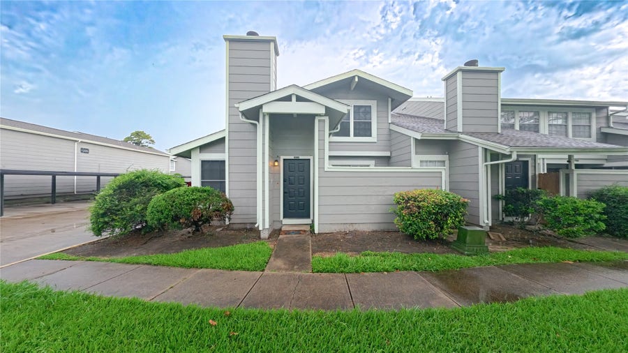 Property photo for 12119 Lemon Ridge Lane, #121, Houston, TX