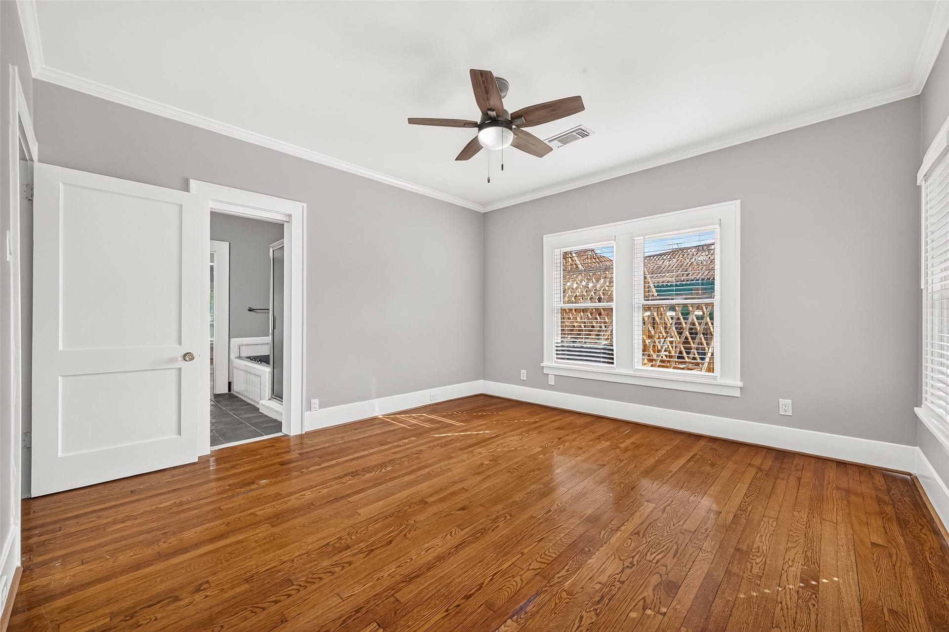 2438 White Oak Drive, Houston, TX 77009 2nd Floor Bedroom 4