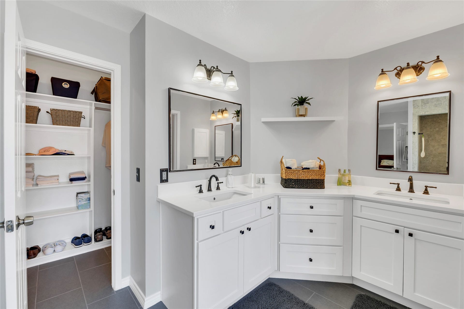 6506 Acorn Court, Pearland, TX 77584 6506 Acorn Court, Pearland, TX 77584
