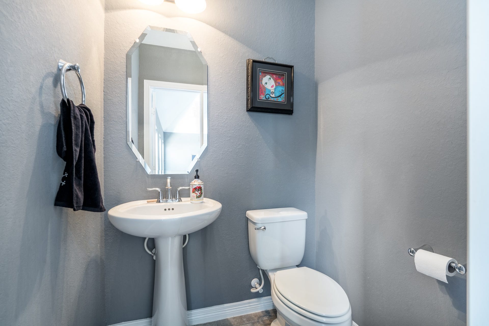9618 W Pedernales River Drive, Cypress, TX 77433 Upstairs half bath.