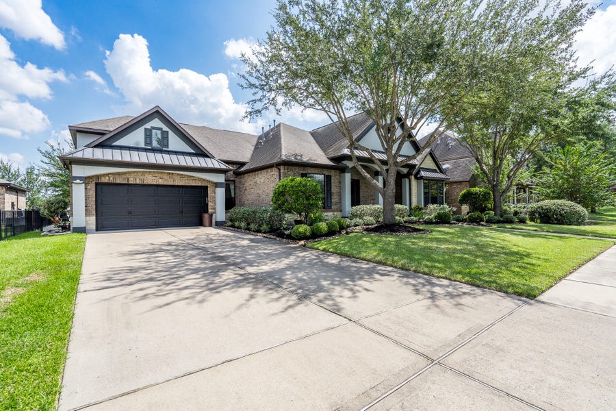 Property photo for 9618 W Pedernales River Drive, Cypress, TX
